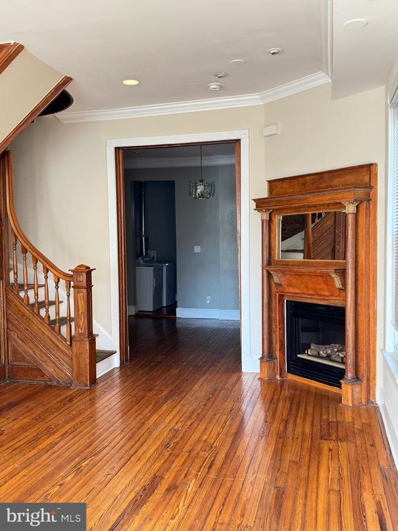 Building Photo - 15 Seaton Pl NW