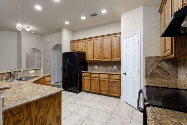 Building Photo - 1000 Tallahassee Dr