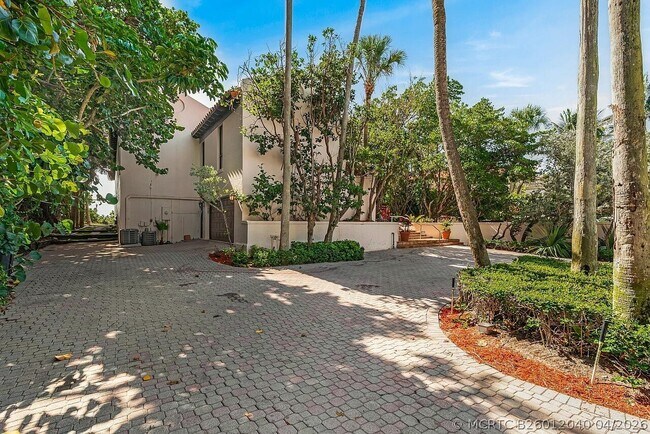Building Photo - 1 Ocean Ln