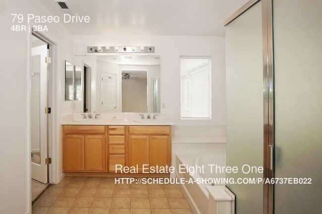 Building Photo - 79 Paseo Dr