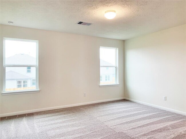 Building Photo - 1215 Painted Bunting Dr