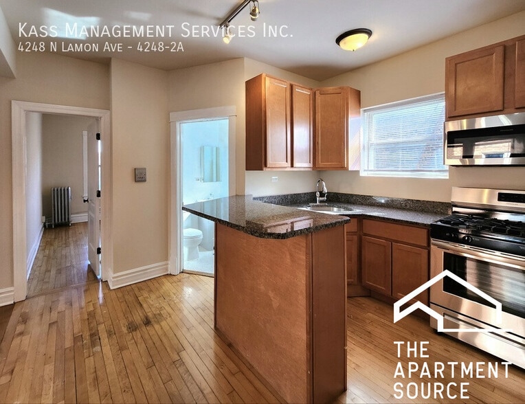 Building Photo - 4248 N Lamon Ave