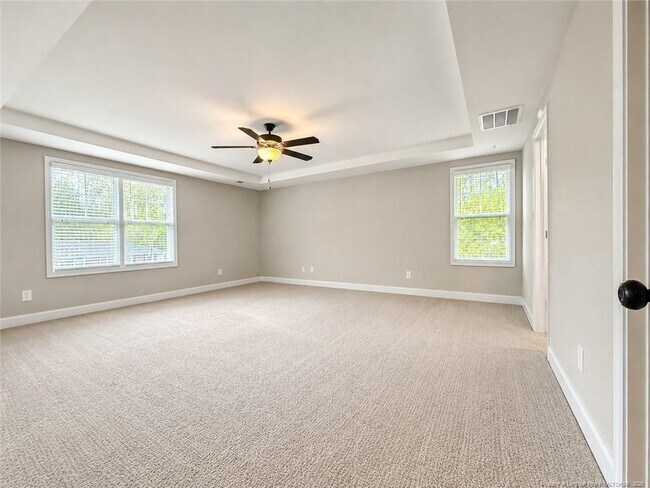 Building Photo - 621 Blawell Cir