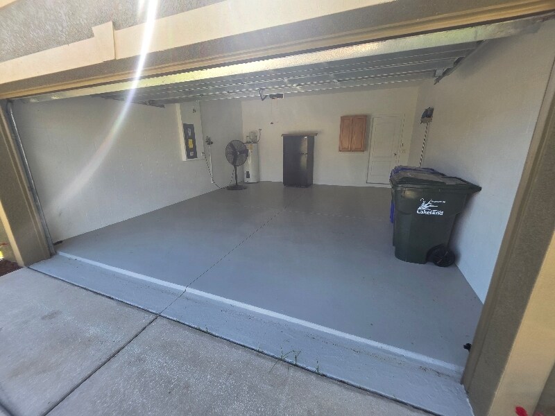 Building Photo - 2528 Ladoga Dr