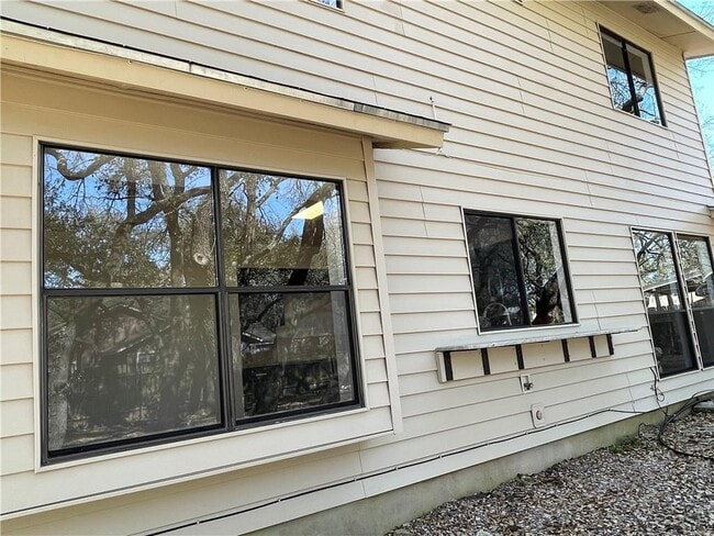 Building Photo - 11470 Bristle Oak Trail