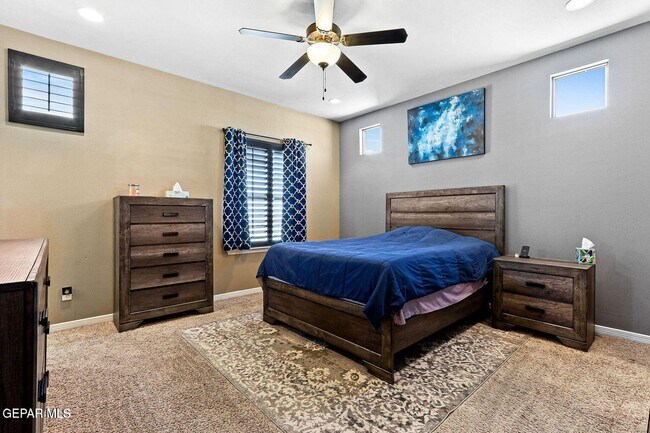 Building Photo - 2244 Honour Point Pl