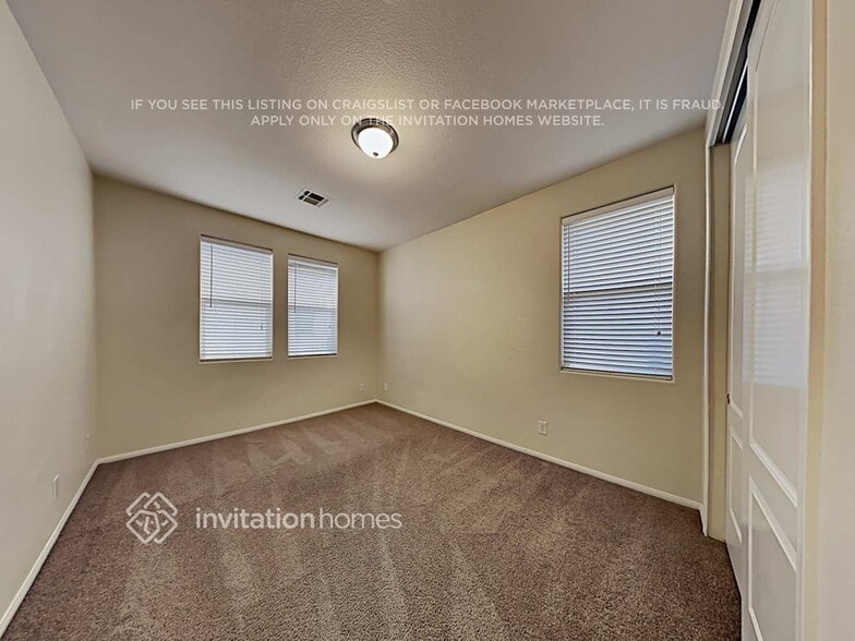 Building Photo - 765 Feather Ridge Dr