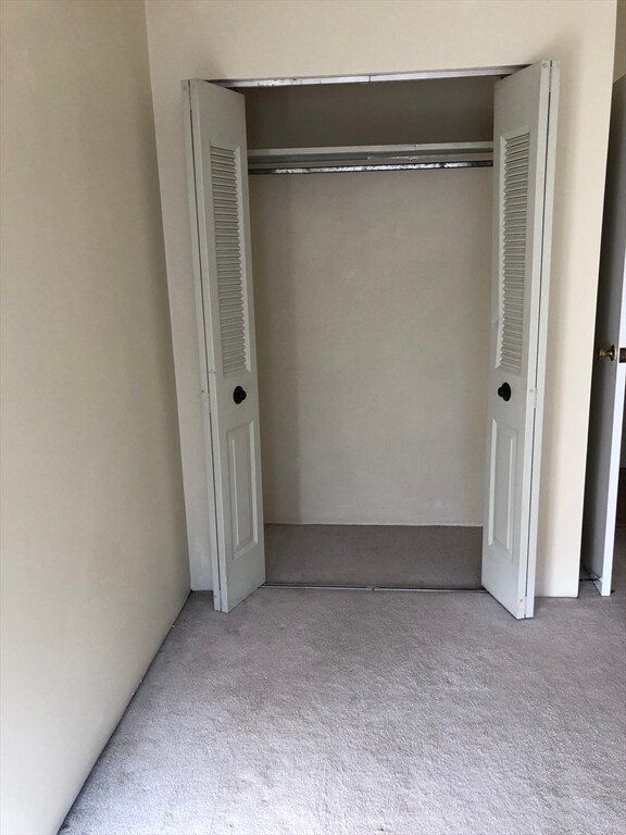 Building Photo - 245 Sea St