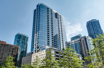 Building Photo - 240 E Illinois St