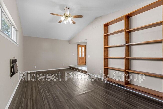 Building Photo - 615 Lynn Haven Ln