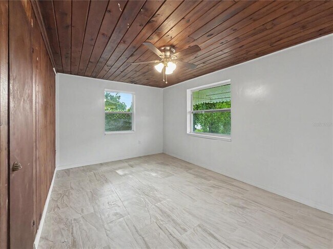 Building Photo - 2848 Harwood St