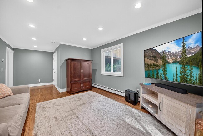 Building Photo - 28 Dirubbo Dr