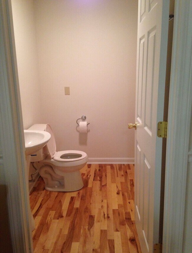 Building Photo - 31-F SL