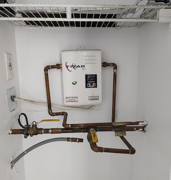 Titan - 801 SW 133rd Ter