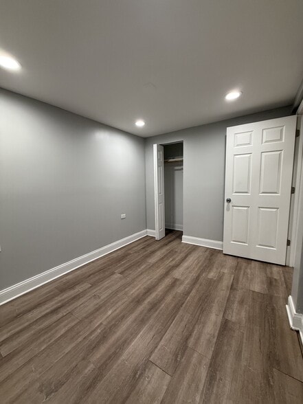 Building Photo - 3840 W Fillmore St