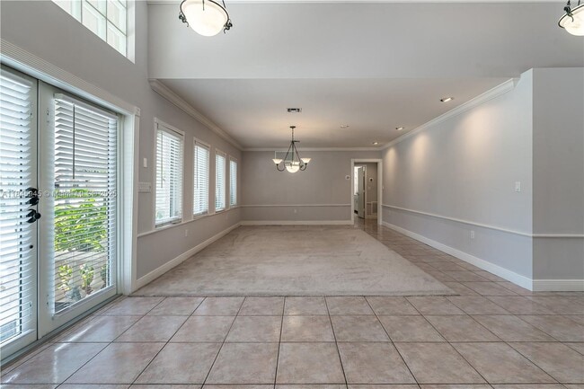Building Photo - 17494 SW 83rd Ct