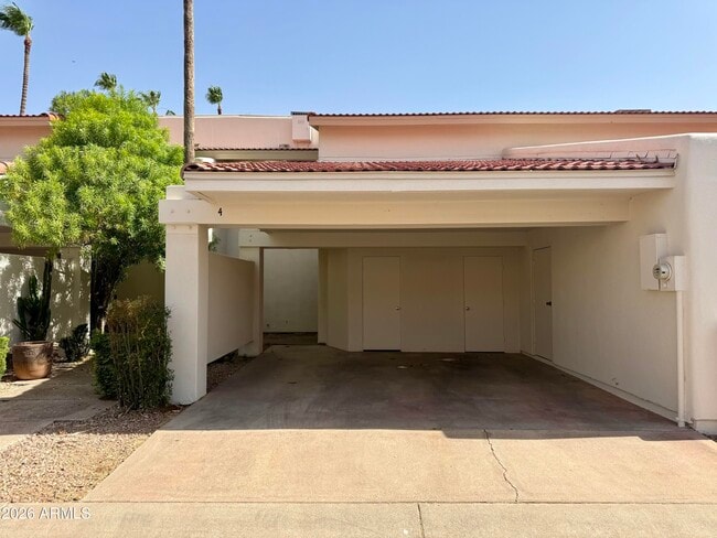 Building Photo - 5631 N 79th St