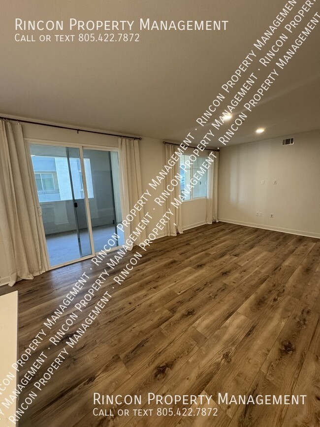 Building Photo - $500 off the First Months Rent! Modern 2-B...