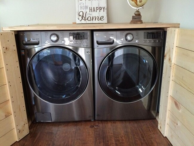 Building Photo - 3817 Vinton Avenue