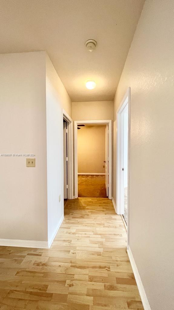 Building Photo - 126 SW Peacock Blvd