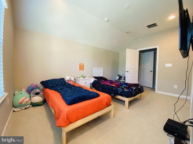 Building Photo - 2304 Sweet Pepperbrush Lp