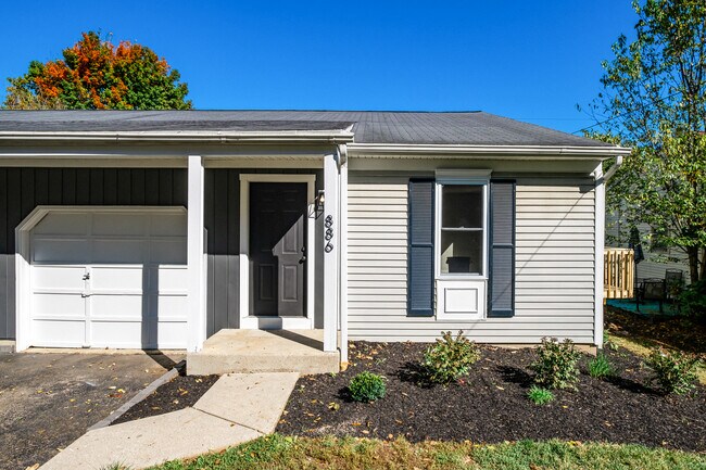 Building Photo - 886 Linworth Road East