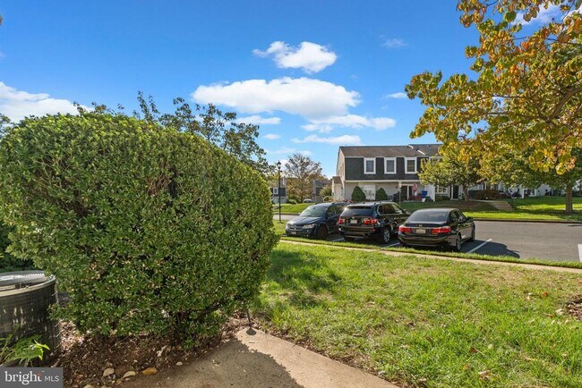 Building Photo - 1225 Danielle Dr