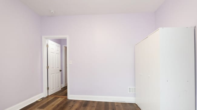 Building Photo - 3 Bedroom Semi-Detached Home