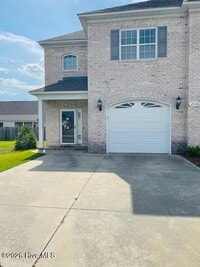 Building Photo - 2016 Leighton Dr