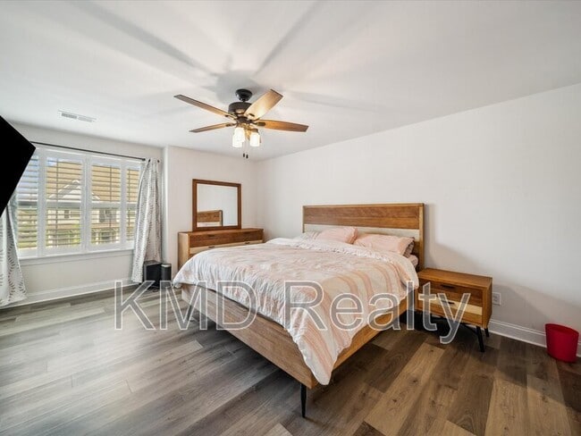 Building Photo - 6112 Willow Pin Ln