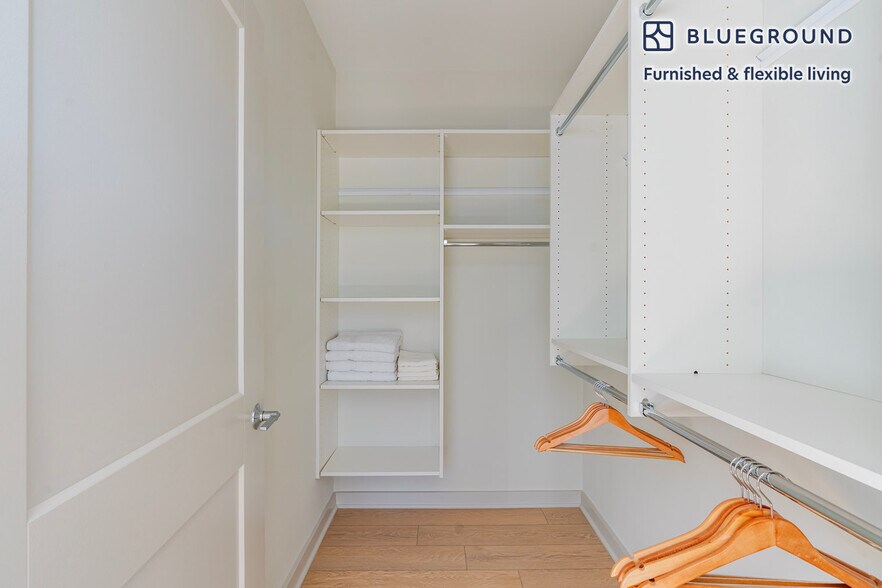 Building Photo - 60 I St SW