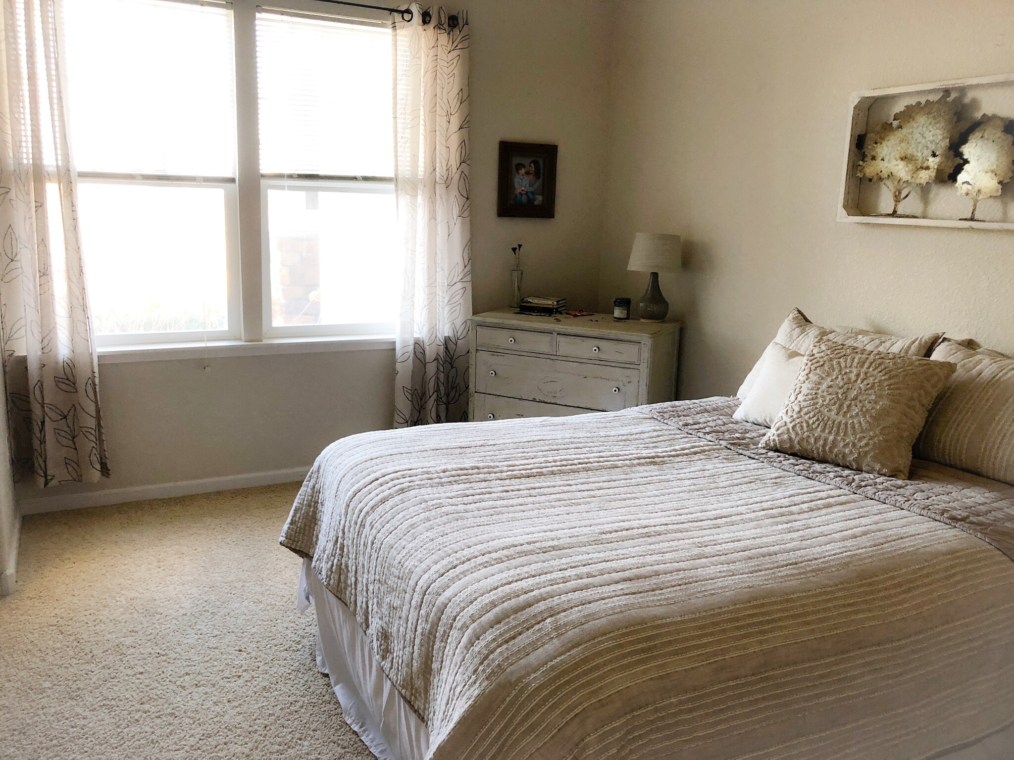 Building Photo - 2432 Owens Ave