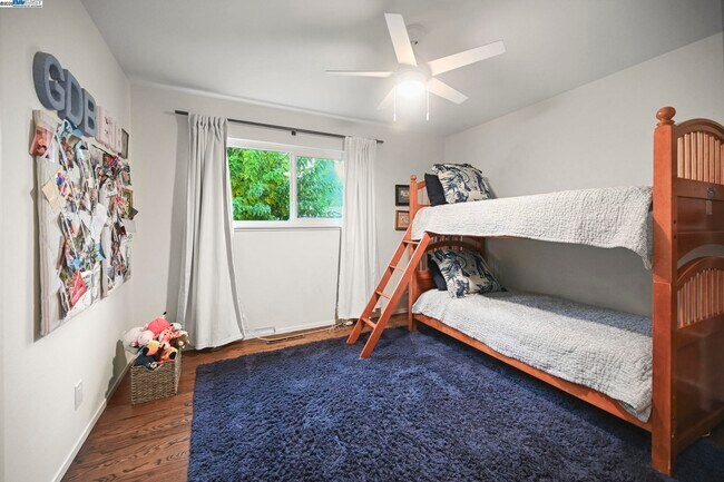 Building Photo - 1288 Candy Ct