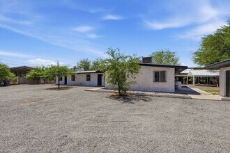 Building Photo - Bright & Airy 2-Bedroom Midtown Tucson Apartment Near TMC & The Loop