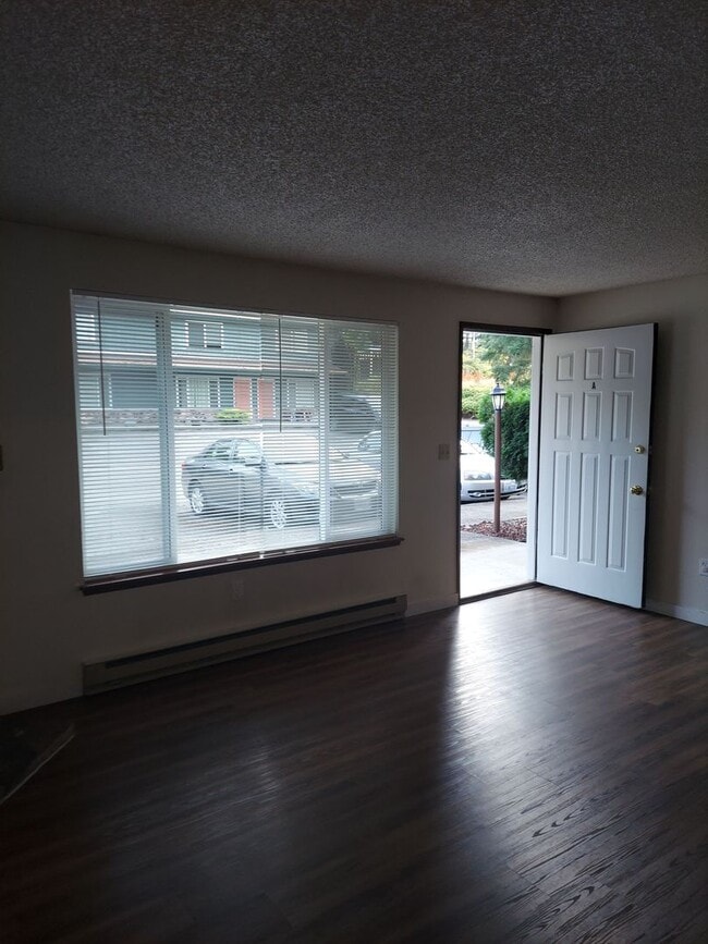 Building Photo - 7414 152nd St Ct E