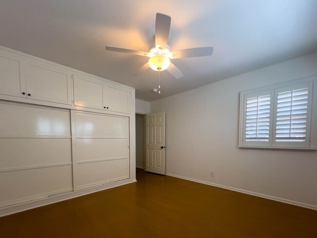 Building Photo - Spacious 3BR Home in Prime Burbank!