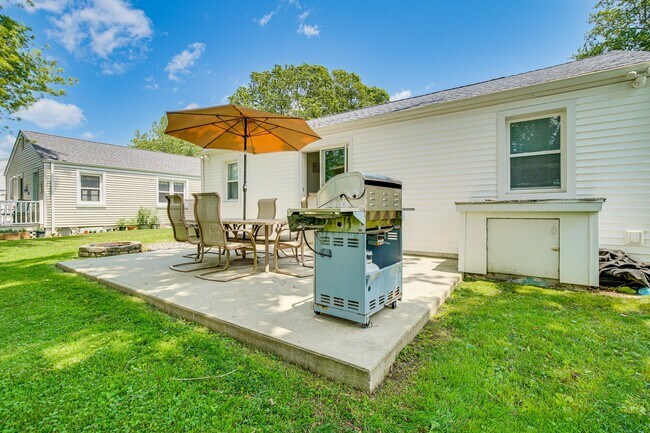 Building Photo - 25 Biscayne Blvd