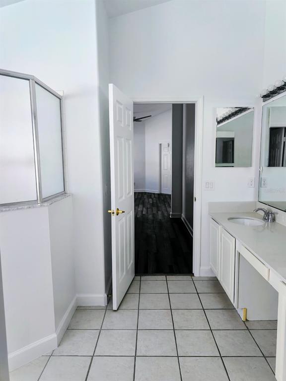 Building Photo - 3045 Lazlo Ln