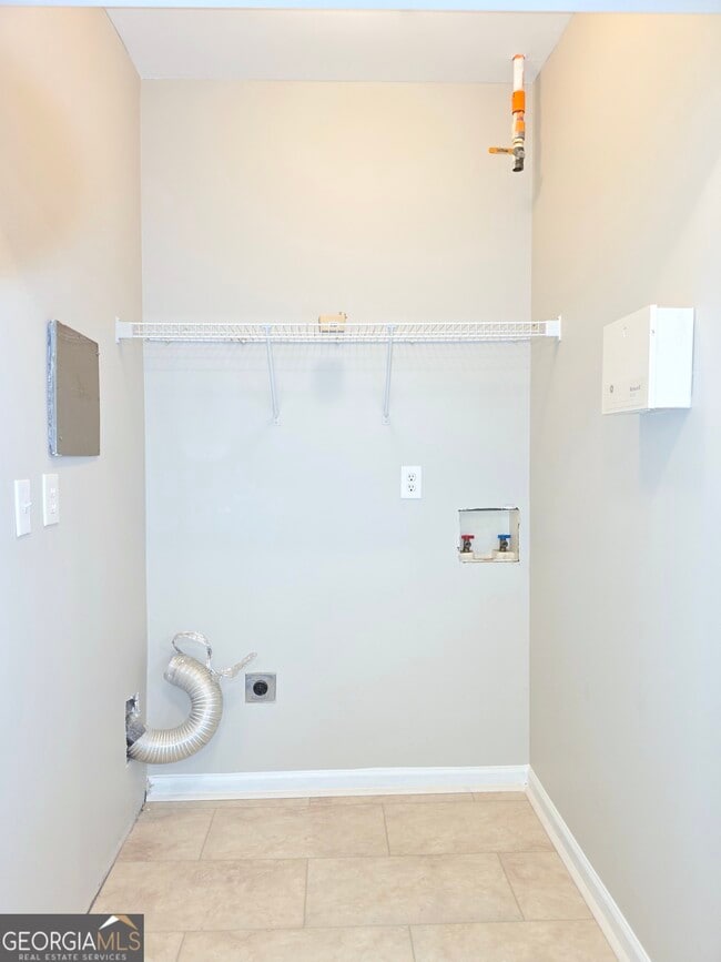 Building Photo - 7712 Autry Cir