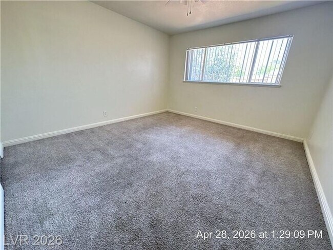 Building Photo - Charming Single-Story Home with Granite Kitchen & No HOA