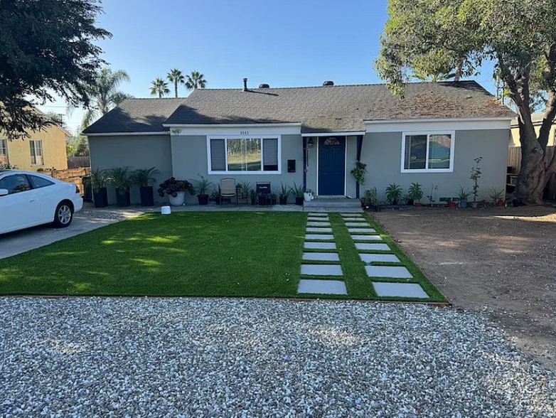 Front of House - 8043 Roy St