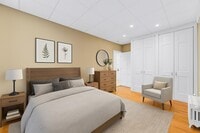 Building Photo - 713 15th St