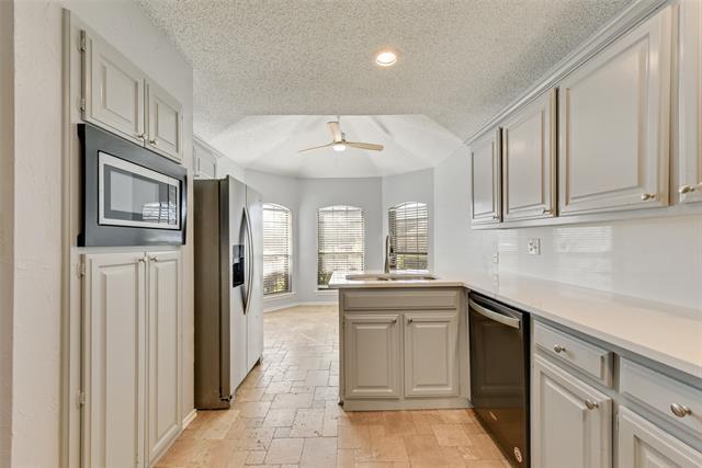 Building Photo - 2801 Hickory Bend Dr