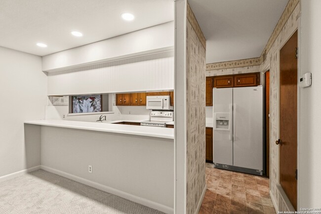 Building Photo - 162 Amistad Blvd