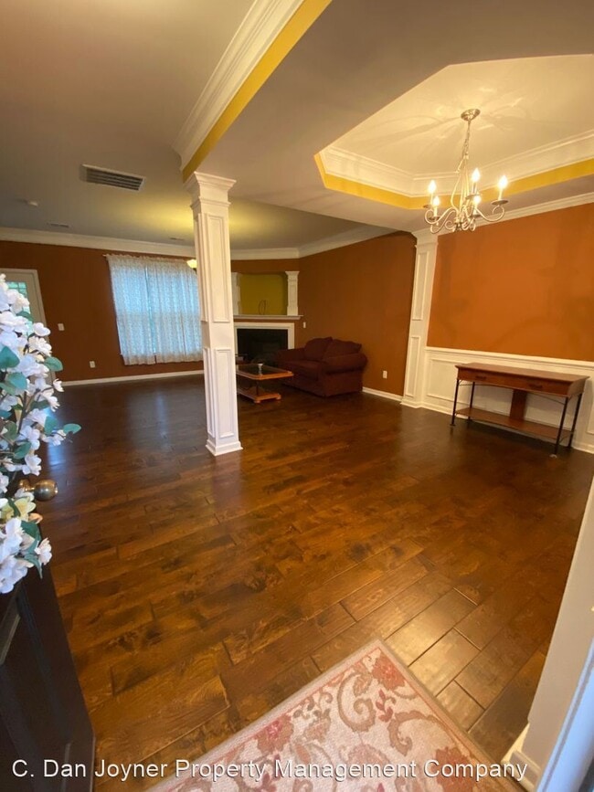 Building Photo - 3 br, 2.5 bath House - 312 Engelmann Lane