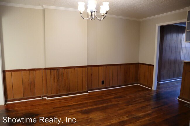 Building Photo - 3 br, 2 bath House - 895 B Street