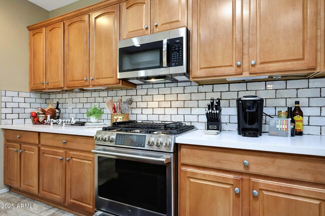 Building Photo - 13129 W Junipero Dr