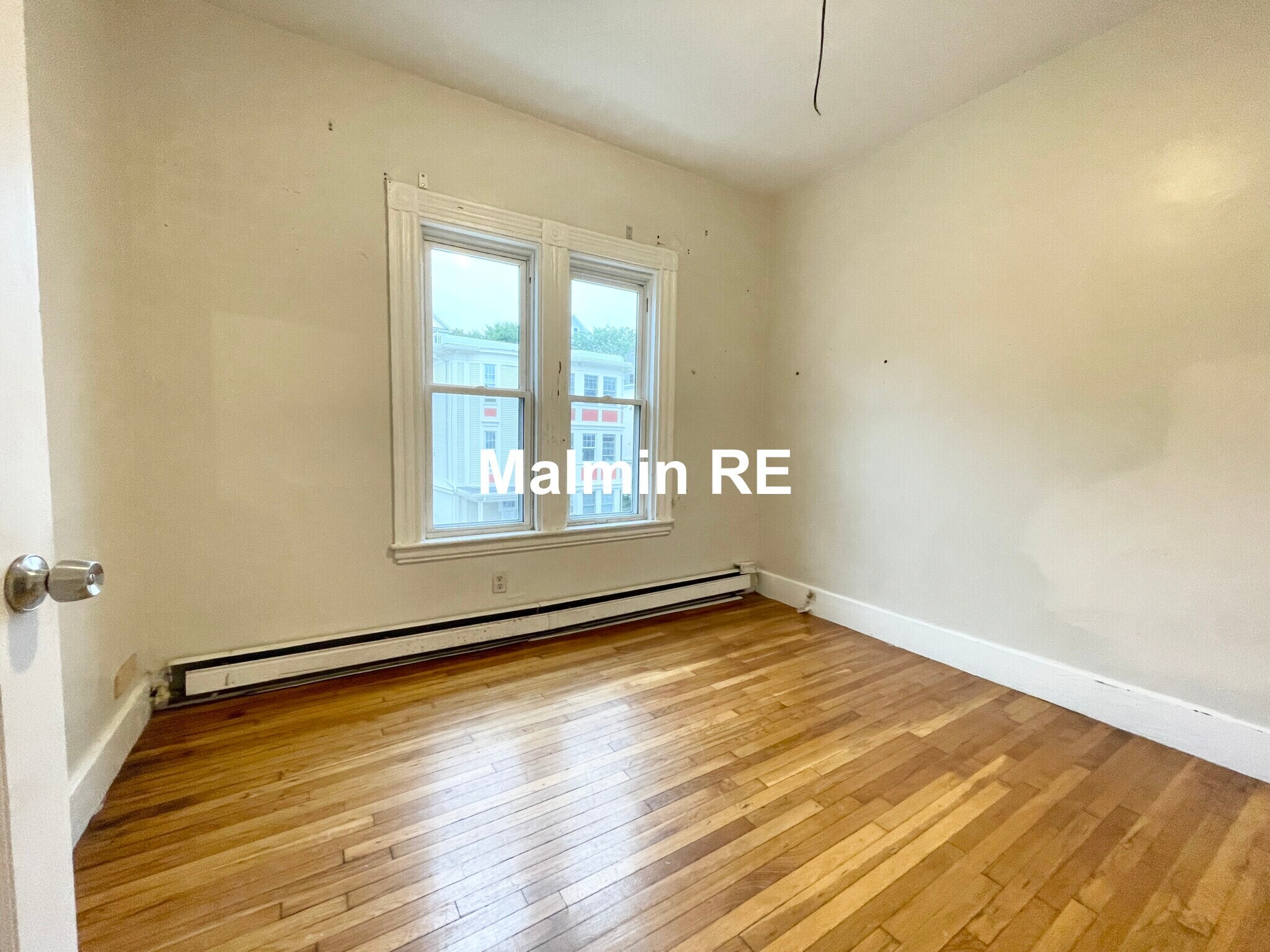 Building Photo - 61 Hillside St