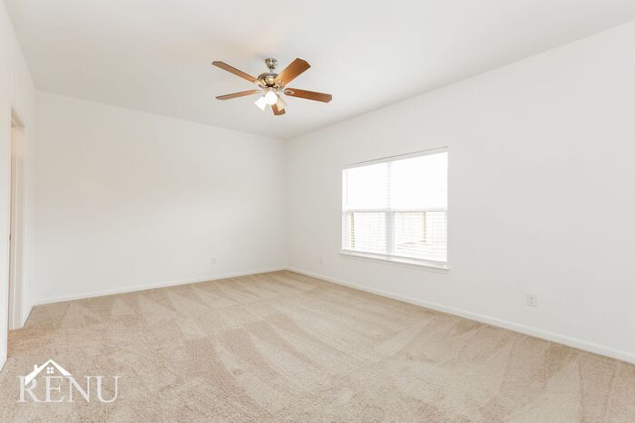 Building Photo - 2935 Jackson Smt