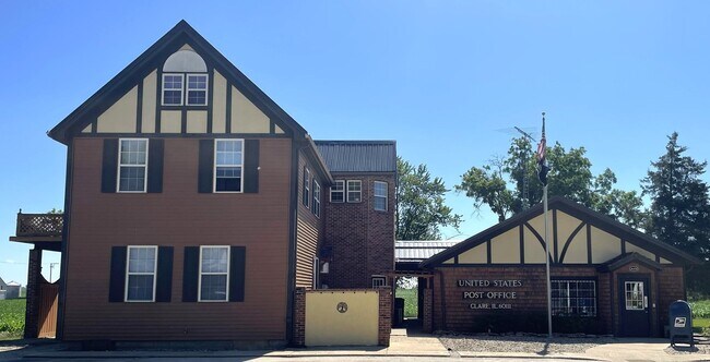 Building Photo - 26456 Clare Rd